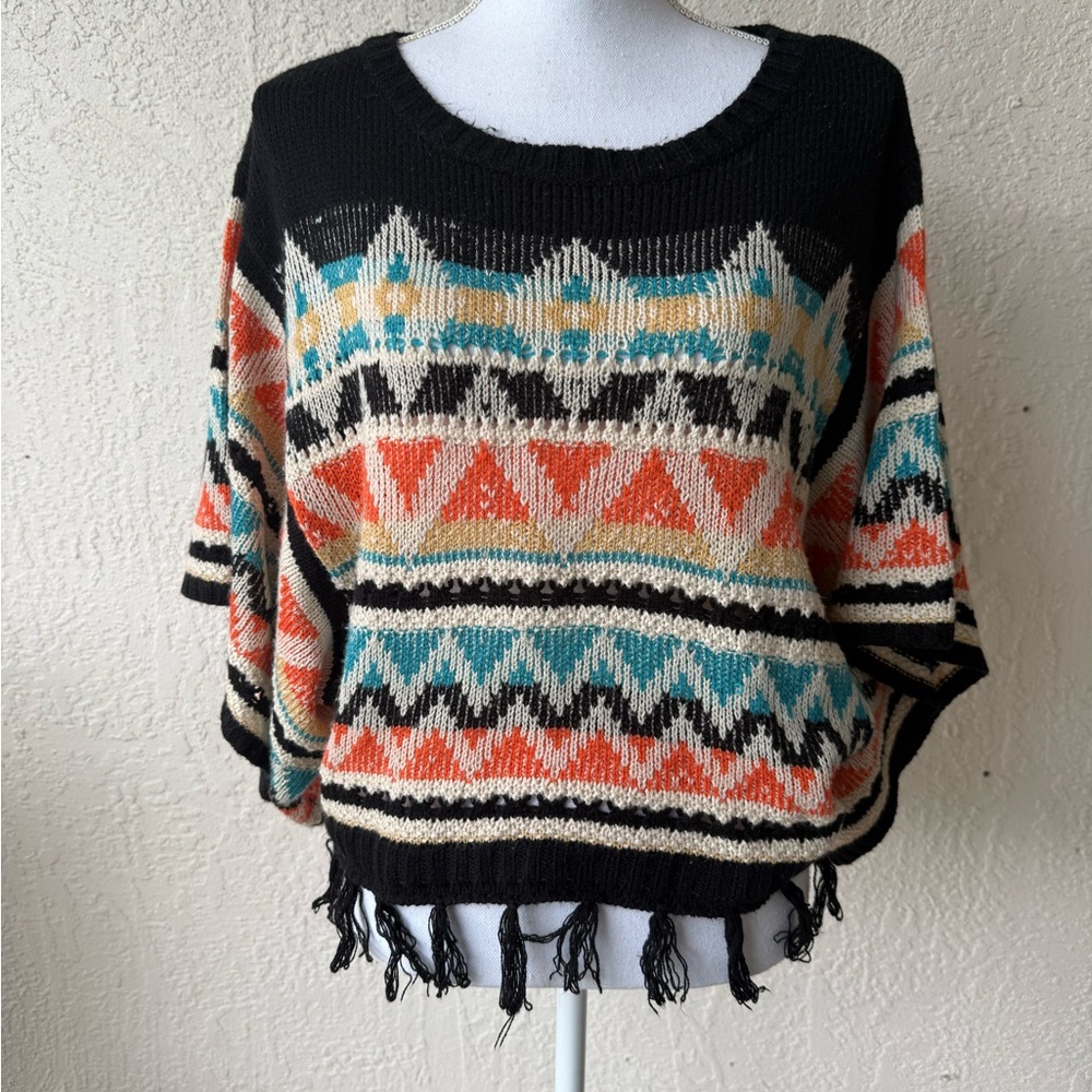 Elan Southwest Aztec Fringe Loose Fit Sweater Fringe Cropped Hippy BOHO Small